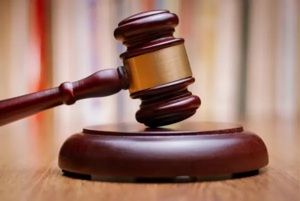 员工携商业秘密“另起炉灶”,本人和新公司双双被判刑